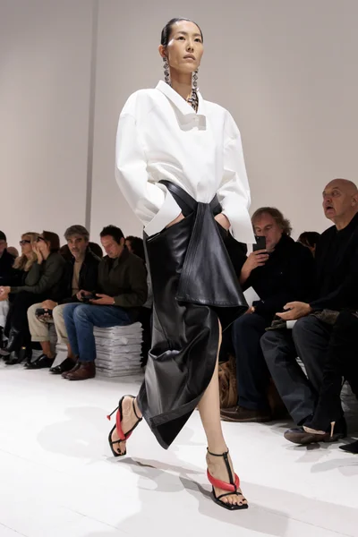 Look 43